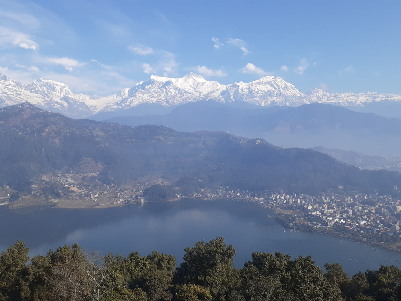 फेवातालमा प्याराग्लाइडिङ दुर्घटनामा परेका चार जनाको सकुशल उद्धार